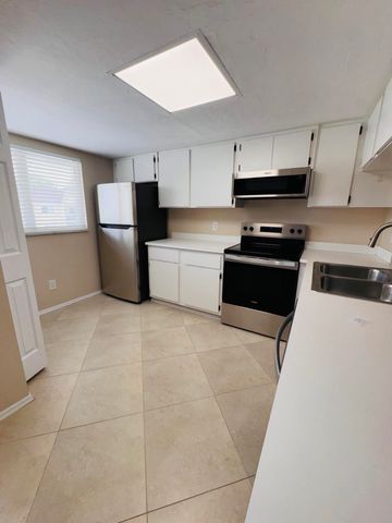 1708 Palm Beach Trace Drive, Royal Palm Beach, FL 33411