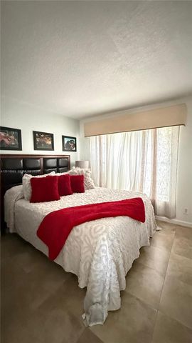 12119 Orange Blvd, West Palm Beach, FL 33412