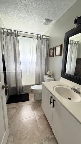 12119 Orange Blvd, West Palm Beach, FL 33412