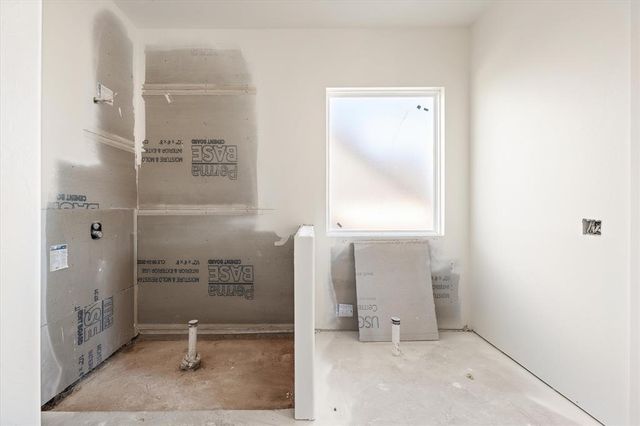 3032 Fountain Creek Drive, Edmond, OK 73034