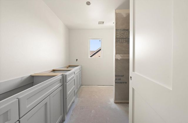 3032 Fountain Creek Drive, Edmond, OK 73034