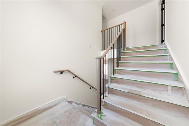 3032 Fountain Creek Drive, Edmond, OK 73034