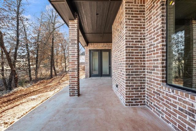 3032 Fountain Creek Drive, Edmond, OK 73034