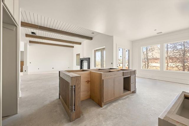 3032 Fountain Creek Drive, Edmond, OK 73034