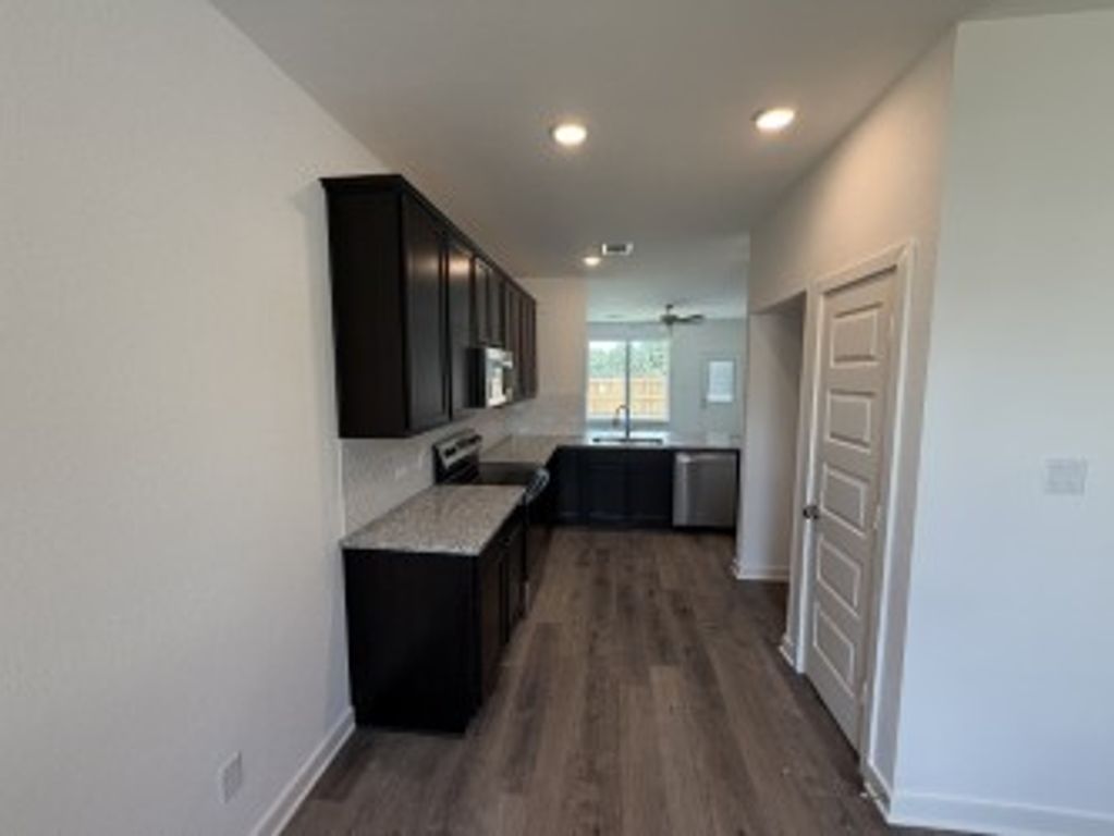 6057 Badger Street, Bryan, TX 77807 — photo 3