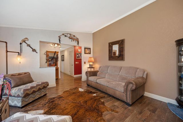 10805 Cramer Rd, Auburn, CA 95602