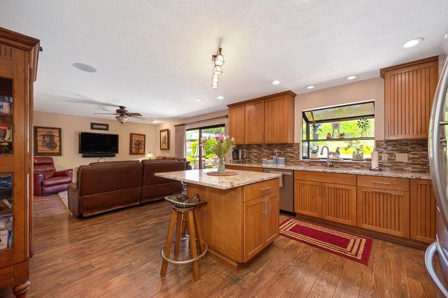 10805 Cramer Rd, Auburn, CA 95602