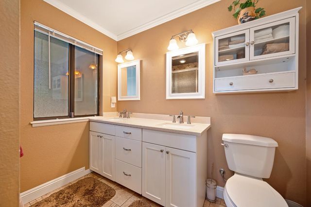 10805 Cramer Rd, Auburn, CA 95602