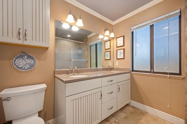 10805 Cramer Rd, Auburn, CA 95602