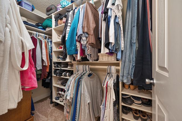 10805 Cramer Rd, Auburn, CA 95602