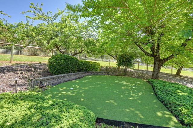 10805 Cramer Rd, Auburn, CA 95602