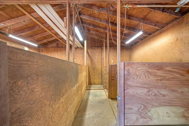 10805 Cramer Rd, Auburn, CA 95602