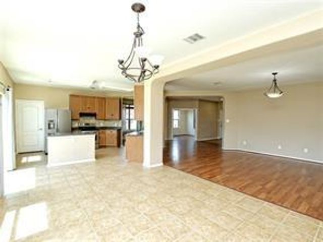 1220 Apollo CIR, Round Rock, TX 78664