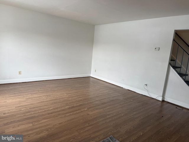 28 MAGNOLIA CT, Sicklerville, NJ 08081