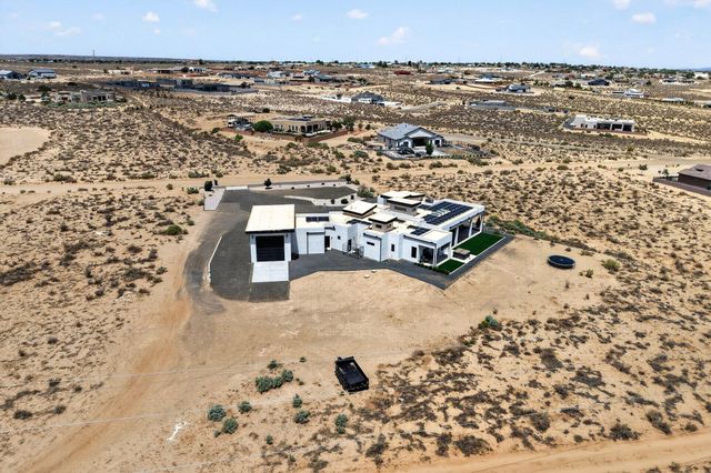 816 Villa Road SE, Rio Rancho, NM 87124