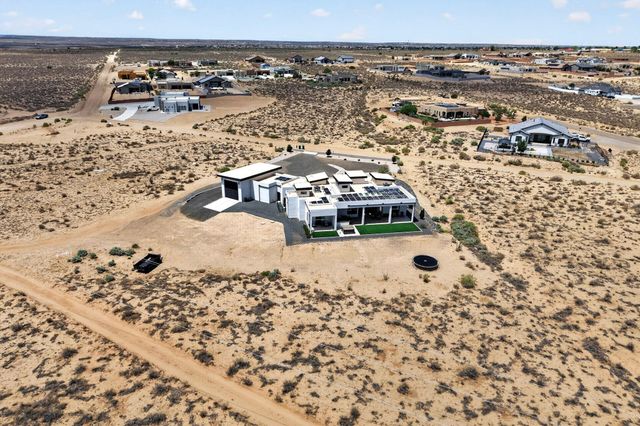816 Villa Road SE, Rio Rancho, NM 87124