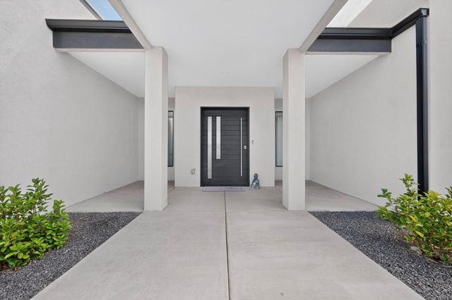 816 Villa Road SE, Rio Rancho, NM 87124