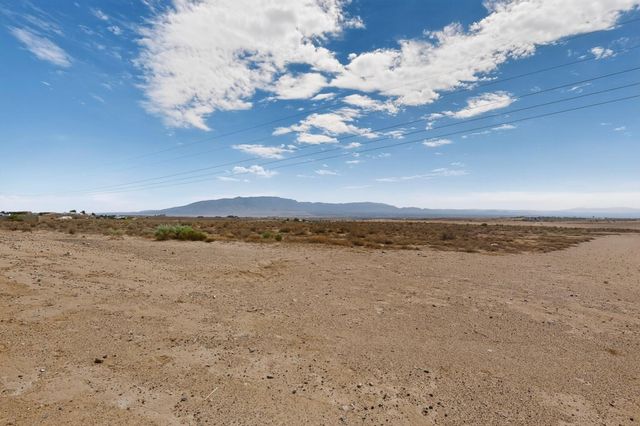 816 Villa Road SE, Rio Rancho, NM 87124