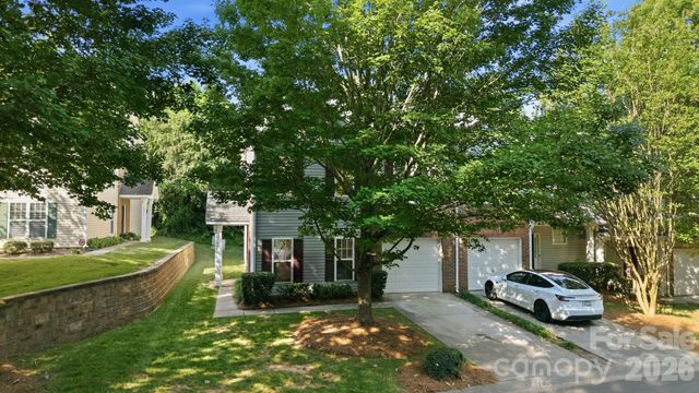 16936 Commons Creek Drive, Charlotte, NC 28277