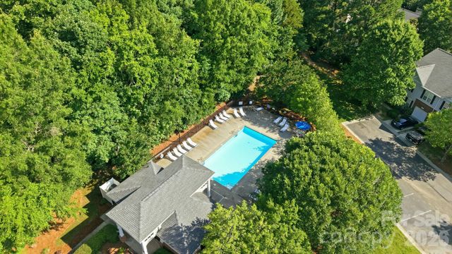 16936 Commons Creek Drive, Charlotte, NC 28277