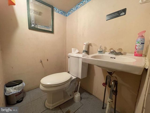 274 W DUNCANNON AVE, Philadelphia, PA 19120