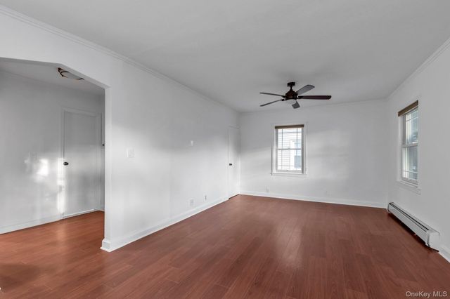 265 Jefferson Street, Franklin Square, NY 11010