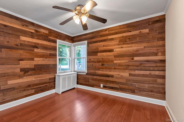 265 Jefferson Street, Franklin Square, NY 11010