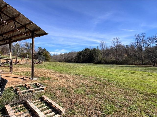 835 Brookfall Dairy Road, Elkin, NC 28621