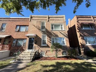 10642 S Langley Avenue, Chicago, IL 60628