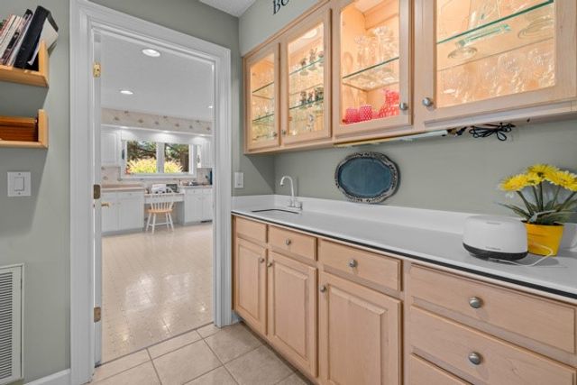 1906 Cross Creek Drive, Seneca, SC 29678