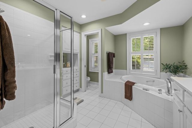 1906 Cross Creek Drive, Seneca, SC 29678