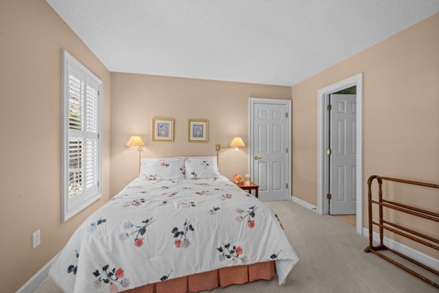 1906 Cross Creek Drive, Seneca, SC 29678