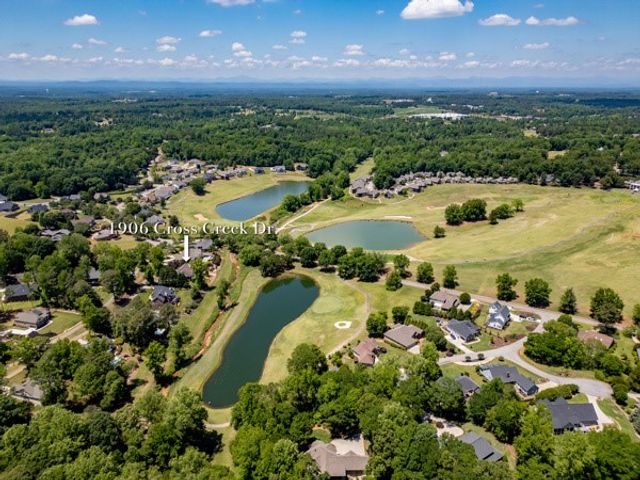 1906 Cross Creek Drive, Seneca, SC 29678
