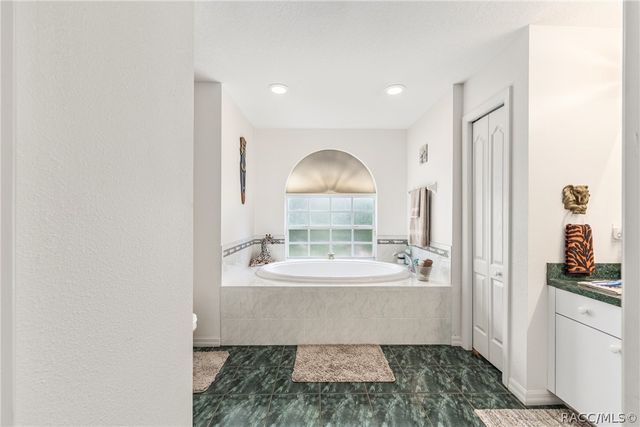 4680 N Elkcam Boulevard, Beverly Hills, FL 34465