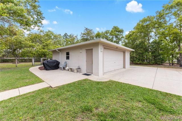 4680 N Elkcam Boulevard, Beverly Hills, FL 34465