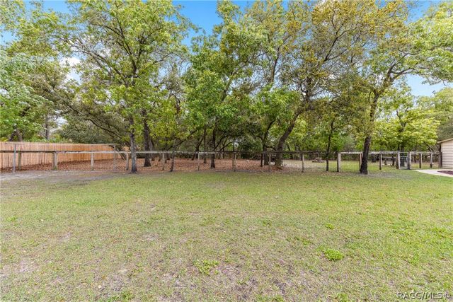 4680 N Elkcam Boulevard, Beverly Hills, FL 34465