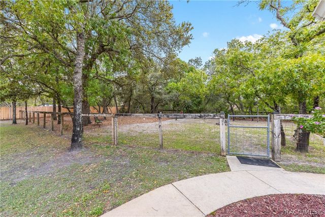 4680 N Elkcam Boulevard, Beverly Hills, FL 34465