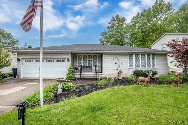 1075 Dodge Road, Amherst, NY 14068