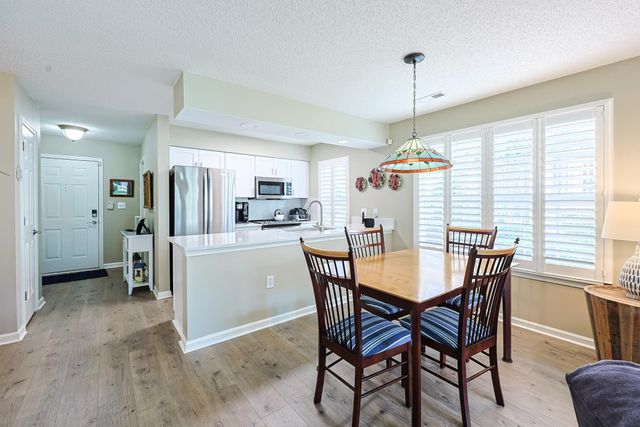 643 Woodmoor Dr Unit 101, Murrells Inlet, SC 29576