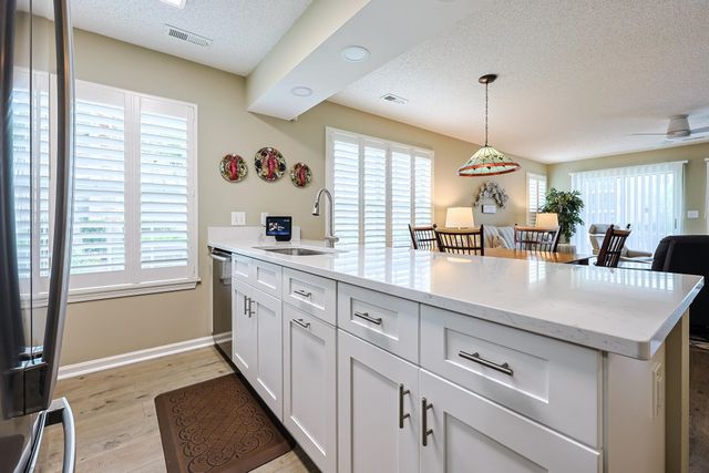 643 Woodmoor Dr Unit 101, Murrells Inlet, SC 29576
