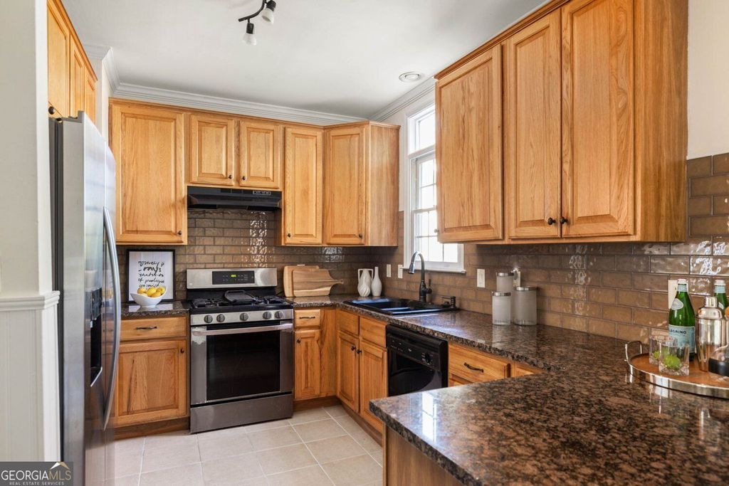789 Bellemeade Avenue NW, Atlanta, GA 30318 — photo 3