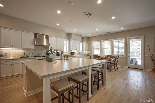 13471 Planet Court, Riverside, CA 92503