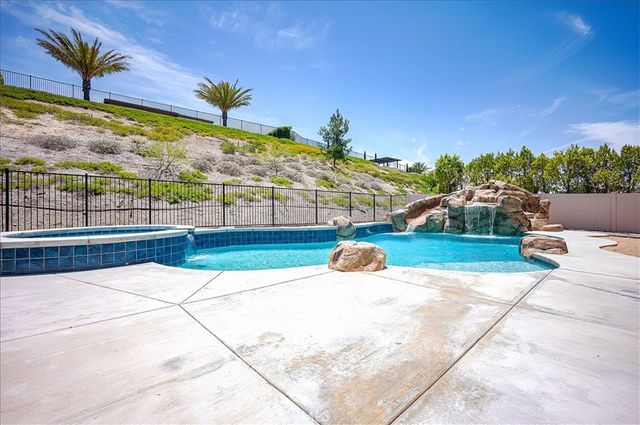 13471 Planet Court, Riverside, CA 92503