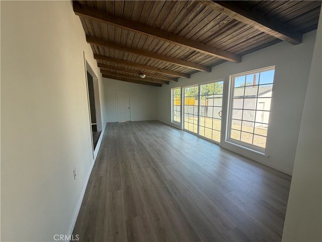 17046 Saticoy Street, Van Nuys, CA 91406