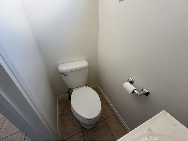 17046 Saticoy Street, Van Nuys, CA 91406