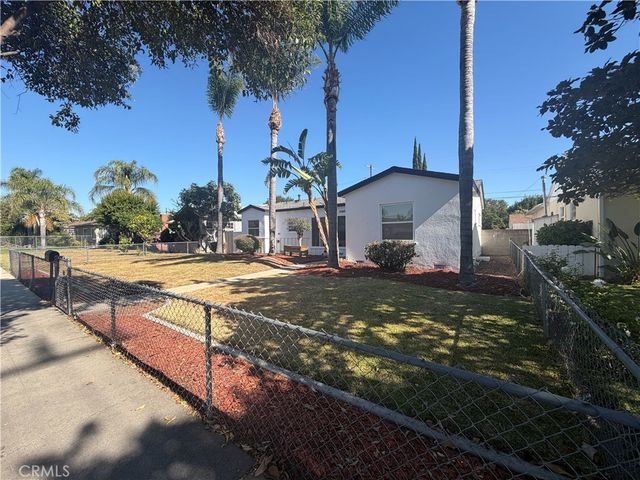 17046 Saticoy Street, Van Nuys, CA 91406