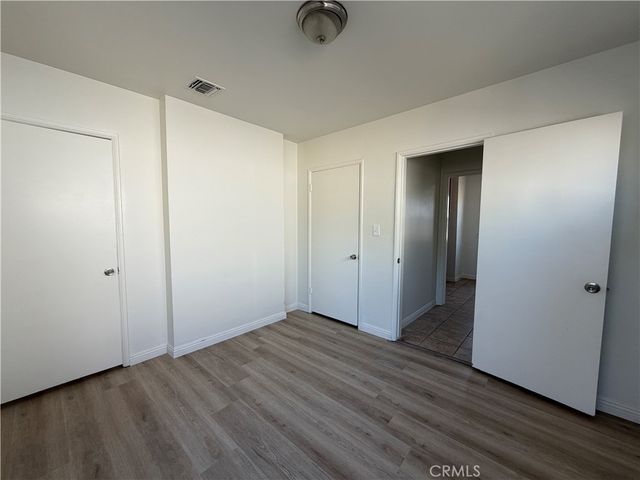 17046 Saticoy Street, Van Nuys, CA 91406