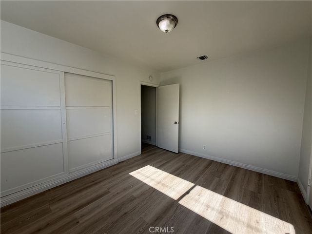 17046 Saticoy Street, Van Nuys, CA 91406