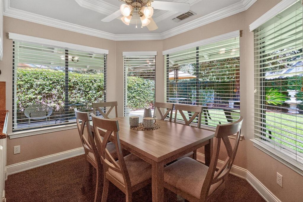 Image 11 of property listing at 10130 N Heather Drive, Fresno, CA 93720