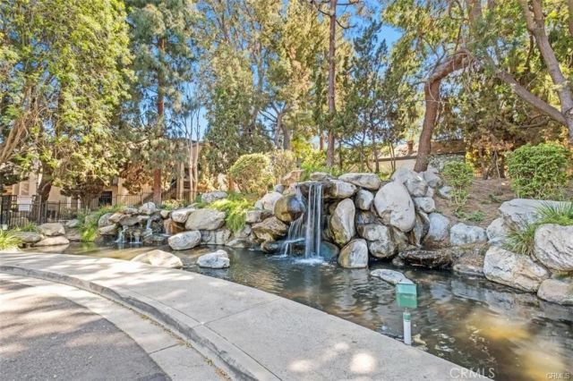 2514 W Macarthur, Santa Ana, CA 92704
